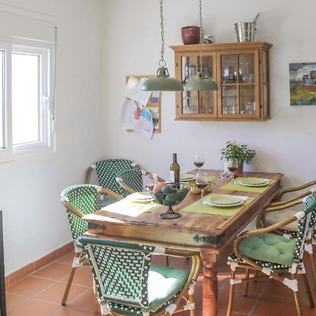 Nice Home In Canillas De Albaida With Wifi Exterior photo