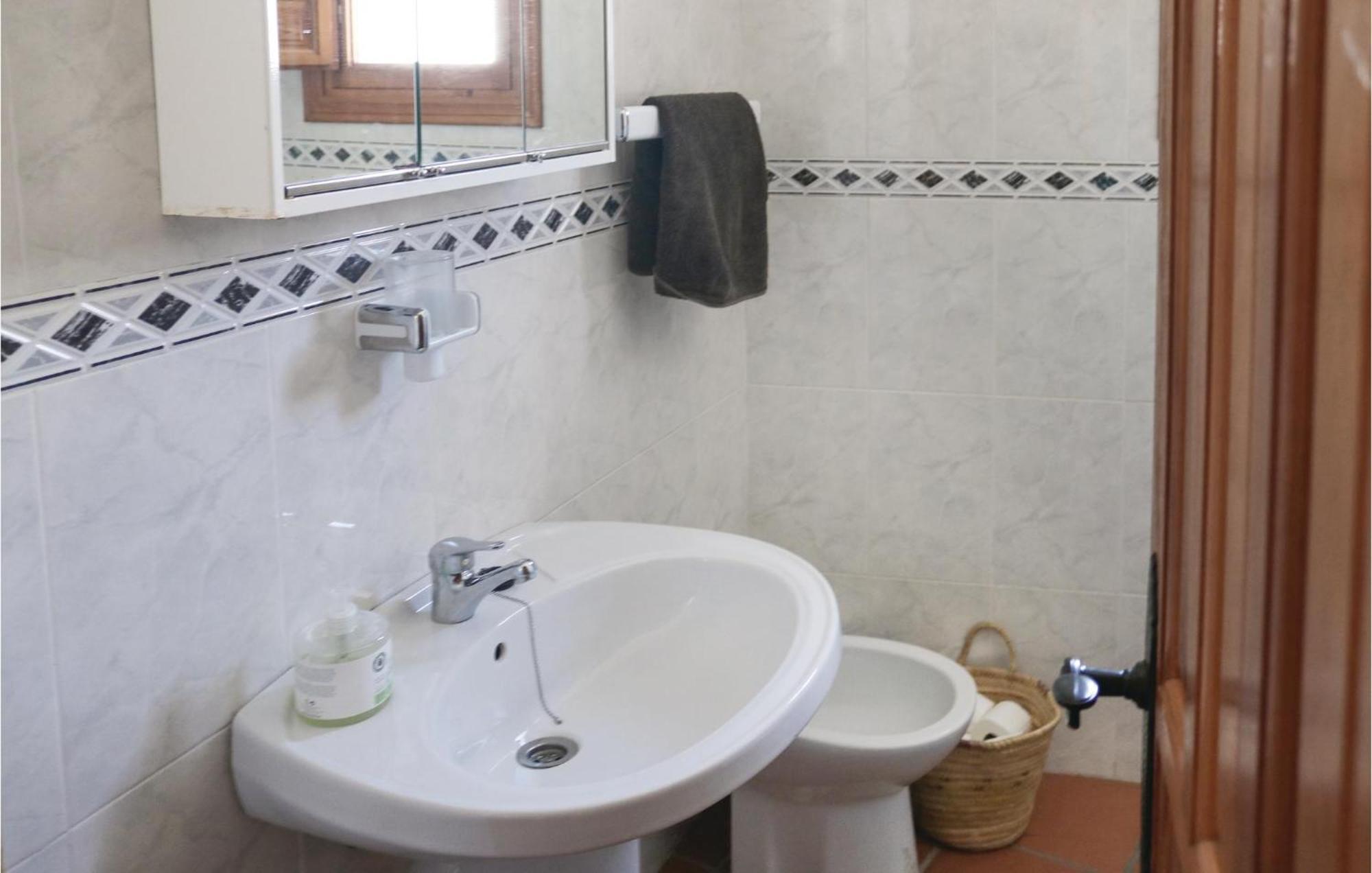 Nice Home In Canillas De Albaida With Wifi Exterior photo