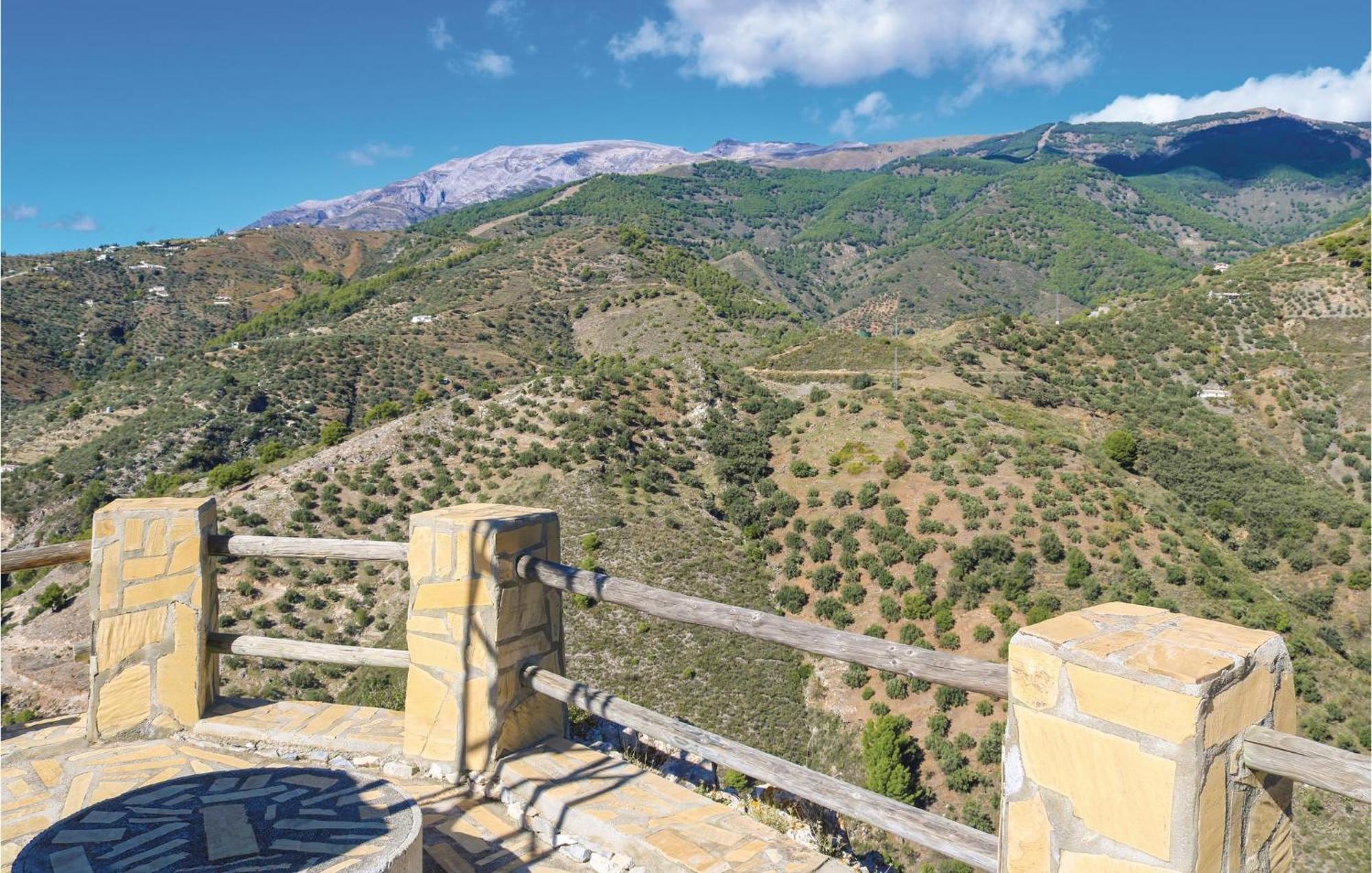 Nice Home In Canillas De Albaida With Wifi Exterior photo